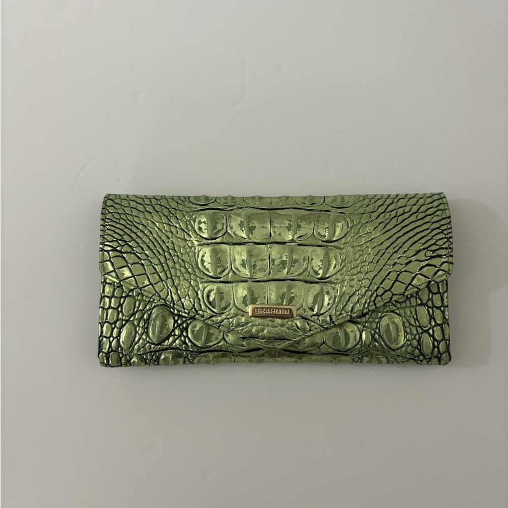 Brahmin Veronica Wallet- NWT